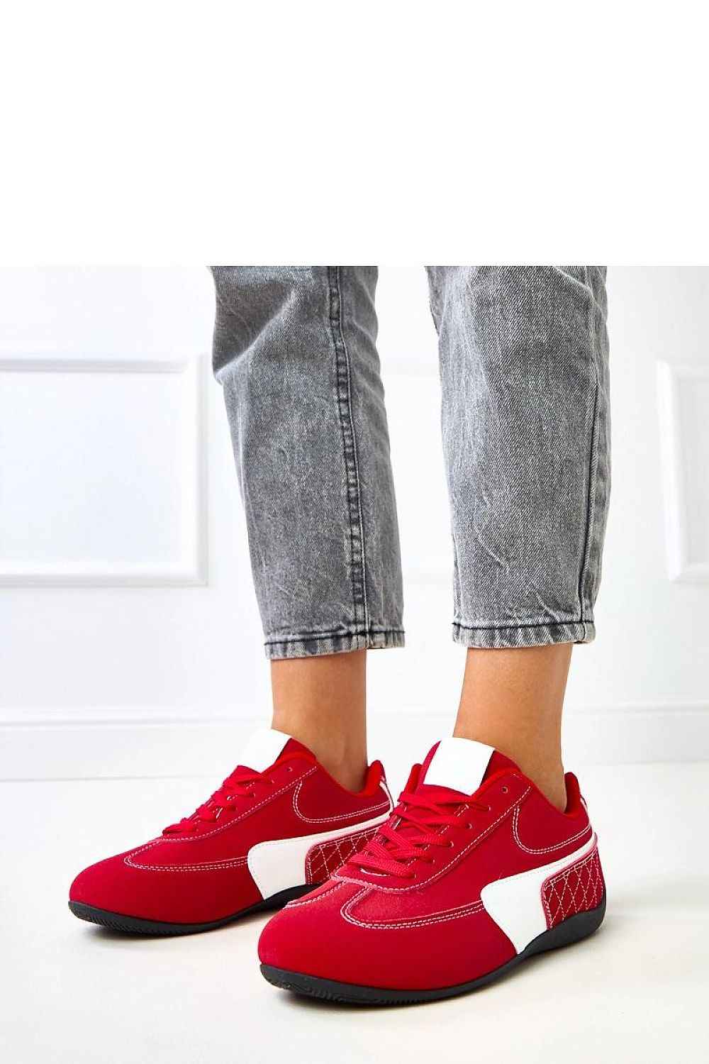 Sport Shoes model 218145